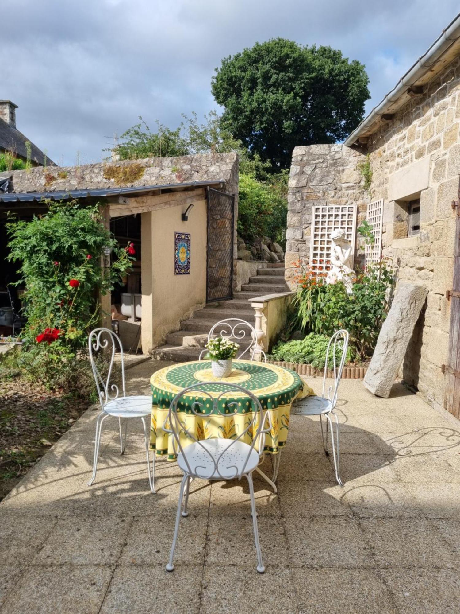 Les Forges Du Lou Appartement Jugon-les-Lacs Buitenkant foto