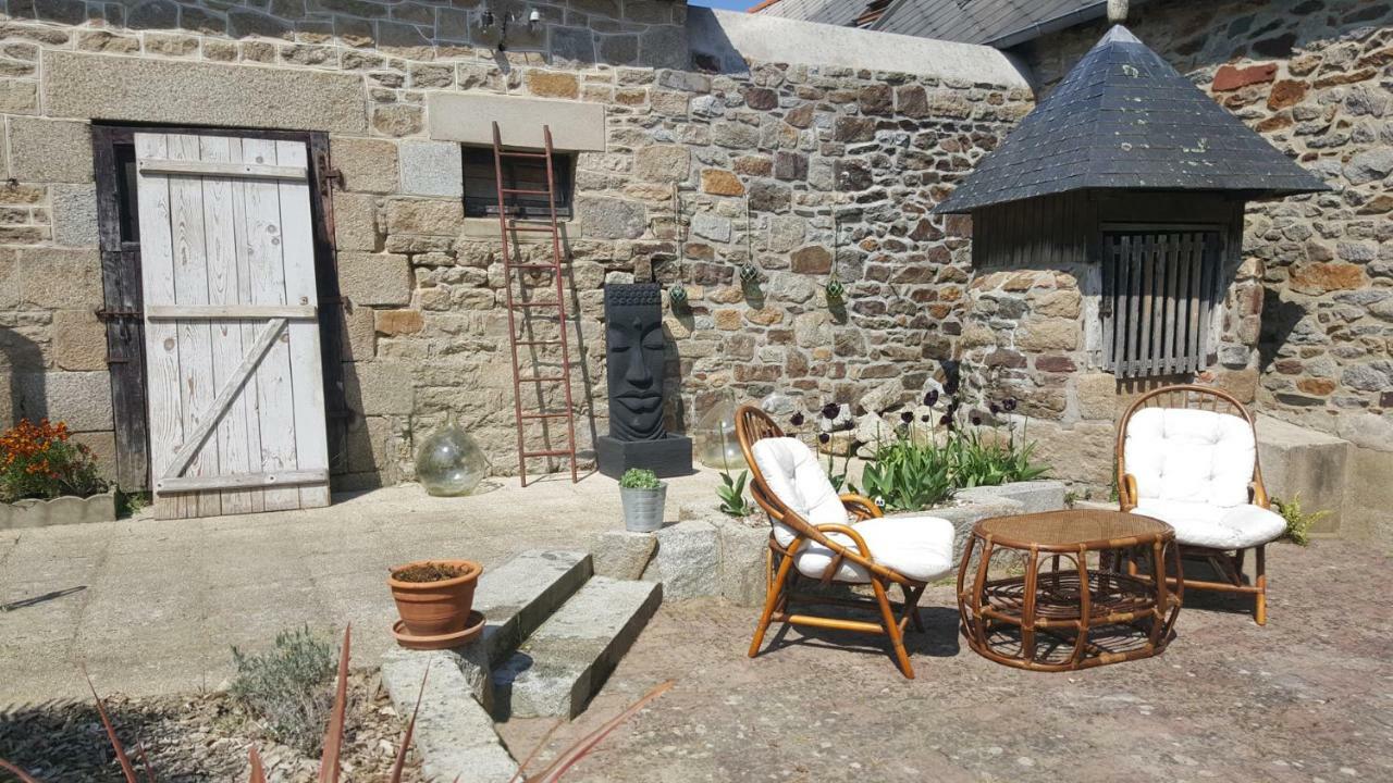 Les Forges Du Lou Appartement Jugon-les-Lacs Buitenkant foto